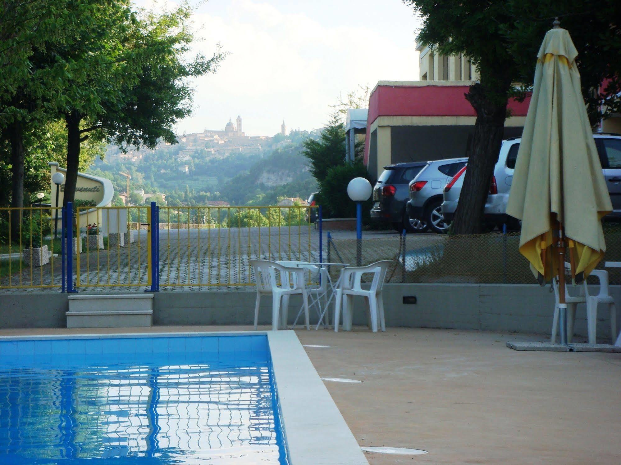 Hotel La Meridiana Urbino Exterior foto